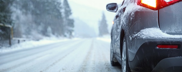 Vehicle Driving in the Snow